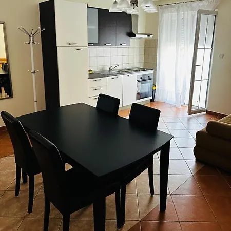 Jasminka I Vladimir Apartment